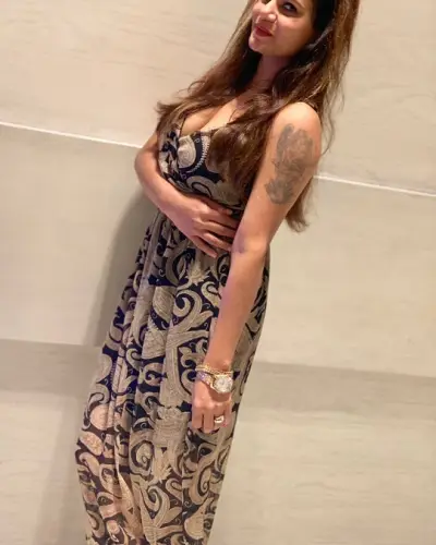 Kanapaka Escort